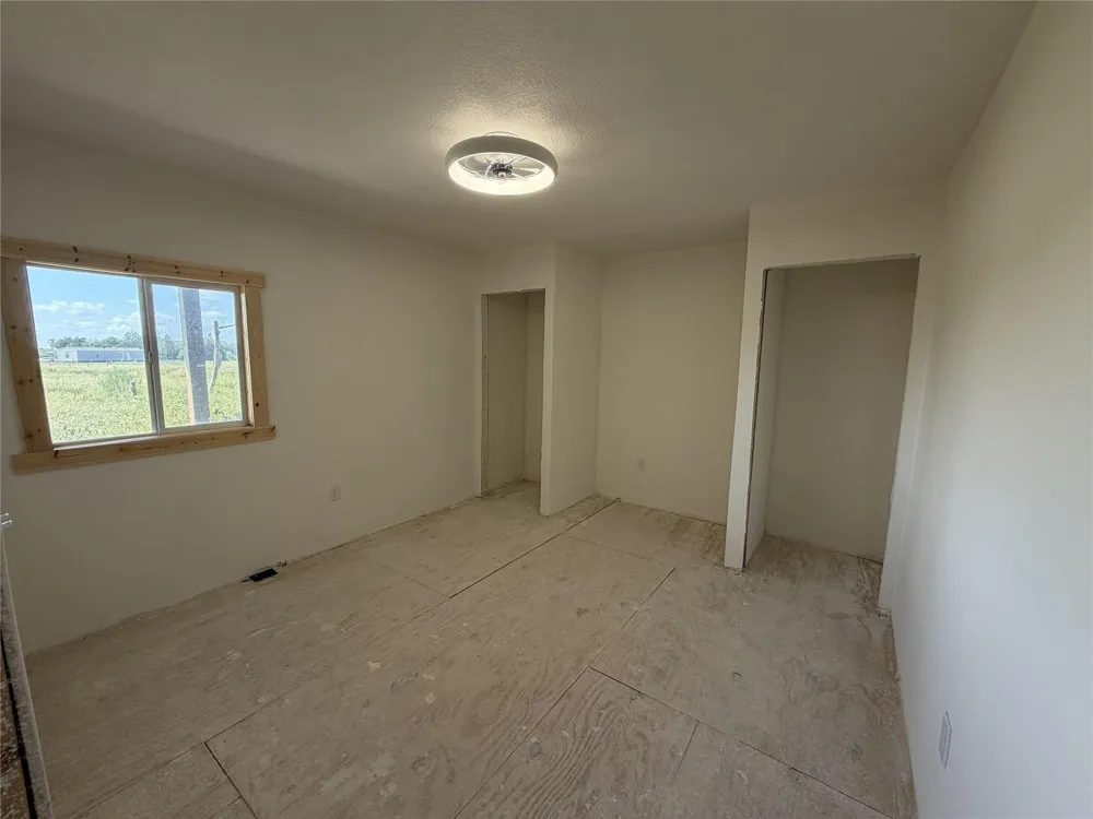 3655 County Road 430 Dime Box, TX 77853