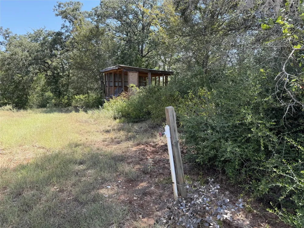 3655 County Road 430 Dime Box, TX 77853