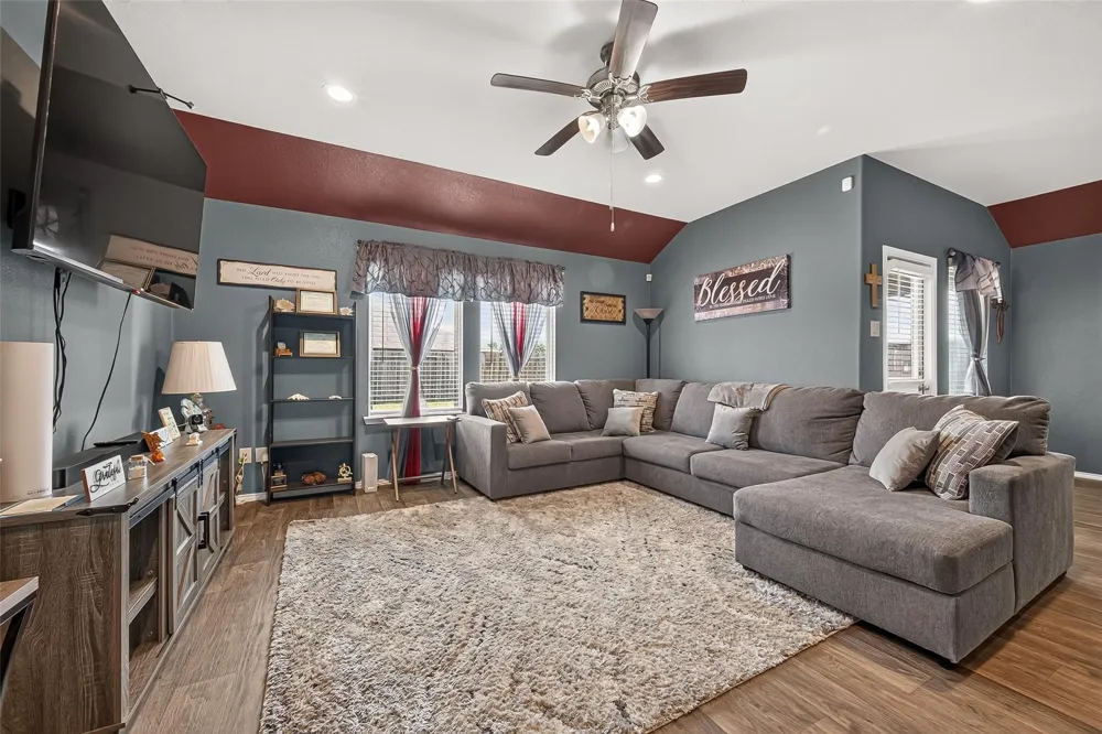 1735 Brownwood Ridge Court Rosenberg, TX 77469