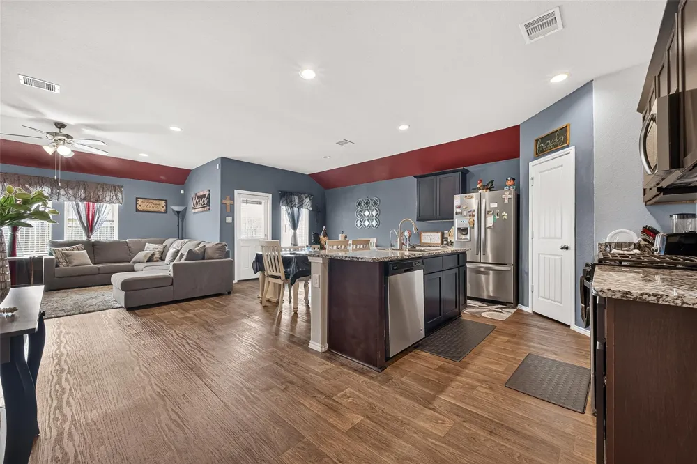 1735 Brownwood Ridge Court Rosenberg, TX 77469