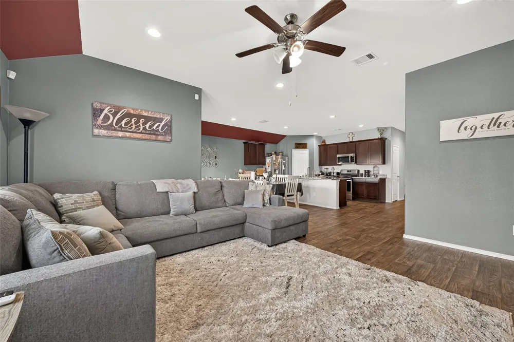 1735 Brownwood Ridge Court Rosenberg, TX 77469