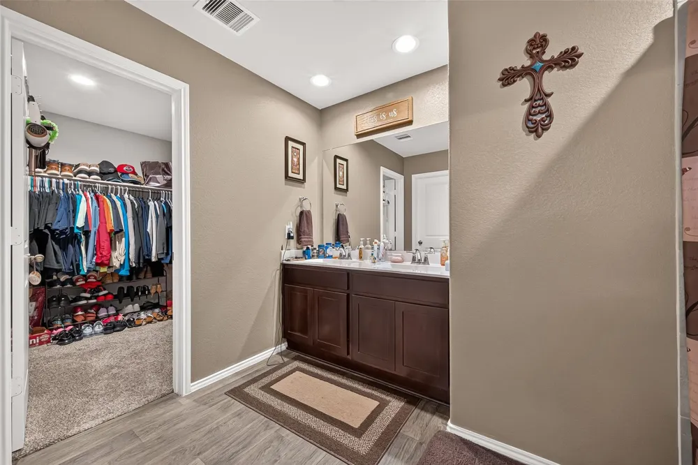 1735 Brownwood Ridge Court Rosenberg, TX 77469