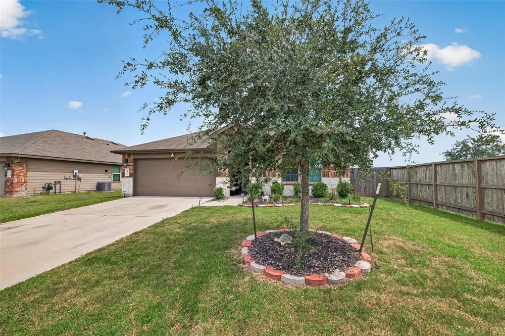 1735 Brownwood Ridge Court Rosenberg, TX 77469