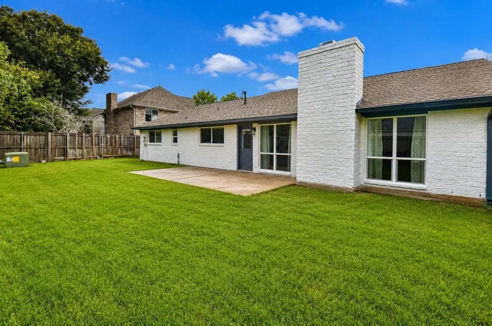 2903 Pepperwood Sugar Land, TX 77479