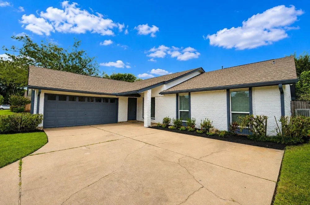 2903 Pepperwood Sugar Land, TX 77479