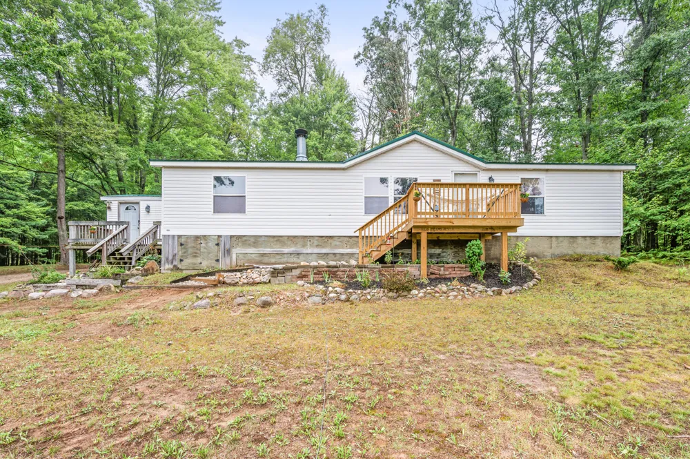 5784 E 24th Street Chase, MI 49623