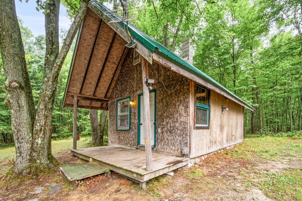 5784 E 24th Street Chase, MI 49623