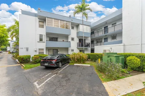 2496 SW 17th Ave #5113