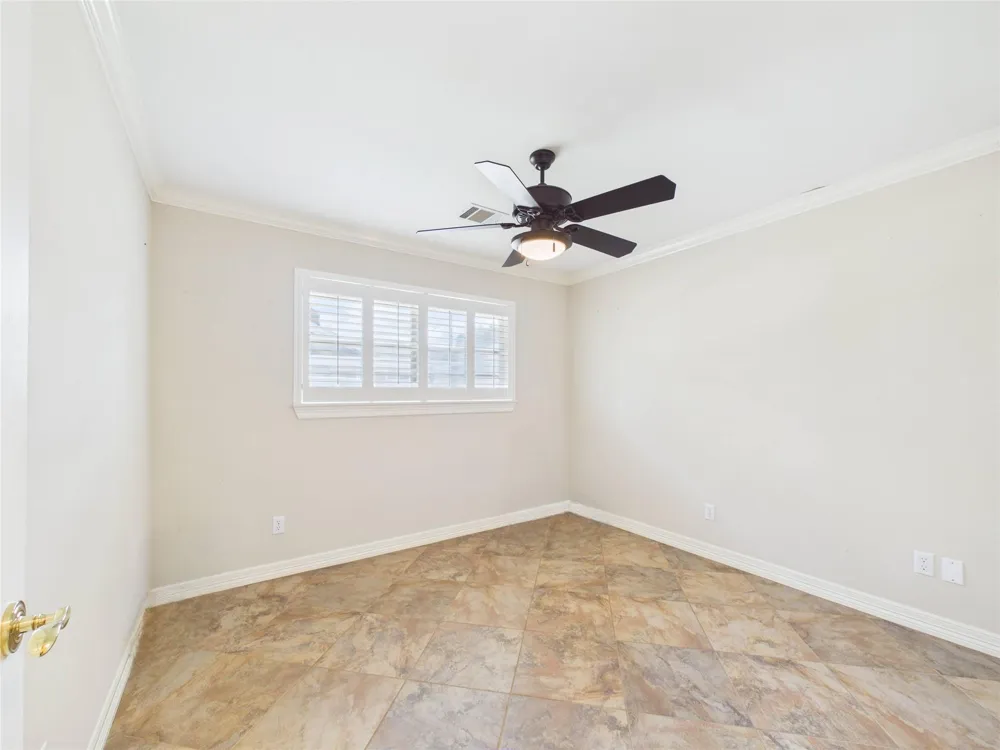 814 James Street Deer Park, TX 77536