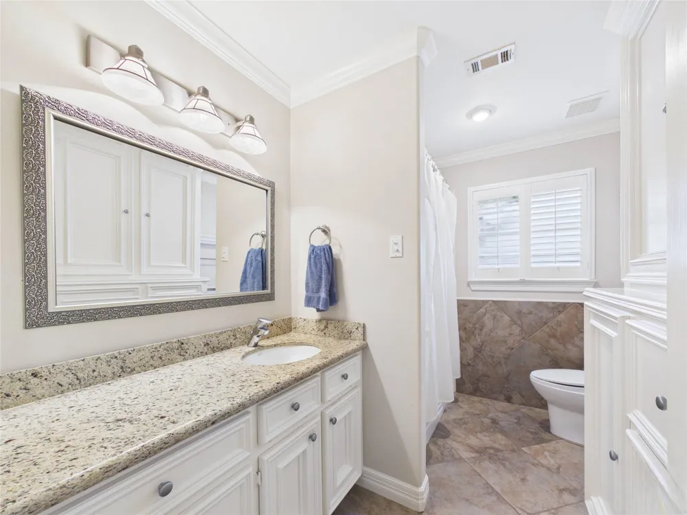 814 James Street Deer Park, TX 77536