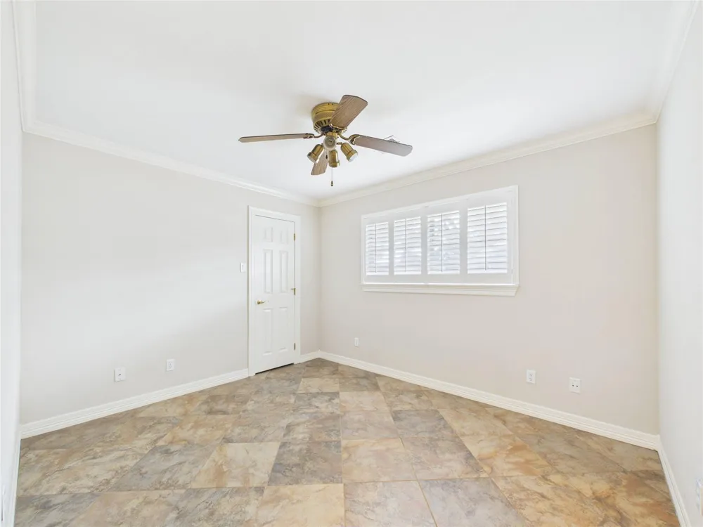814 James Street Deer Park, TX 77536