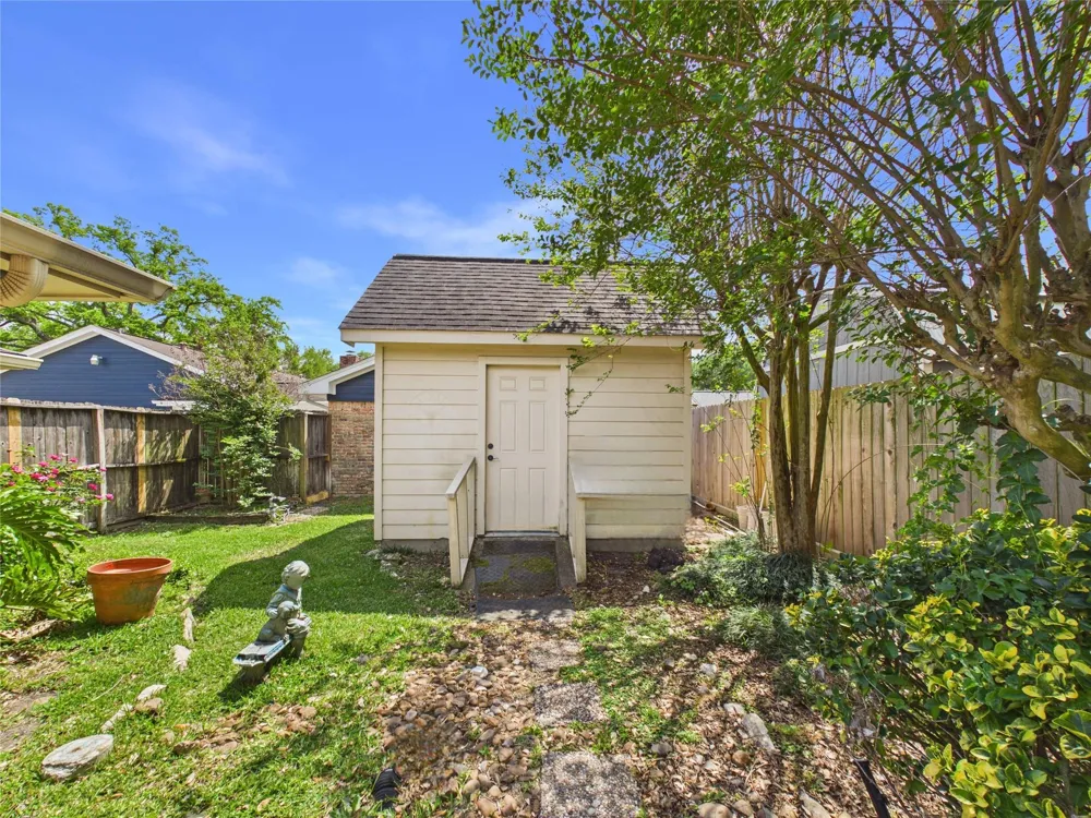 814 James Street Deer Park, TX 77536