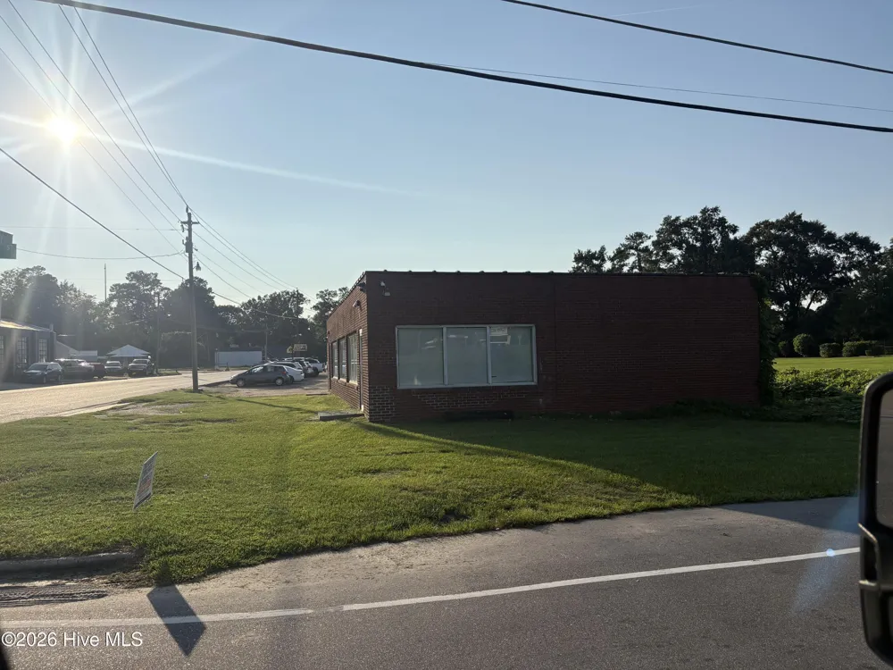 531 E Strawberry Boulevard Chadbourn, NC 28431