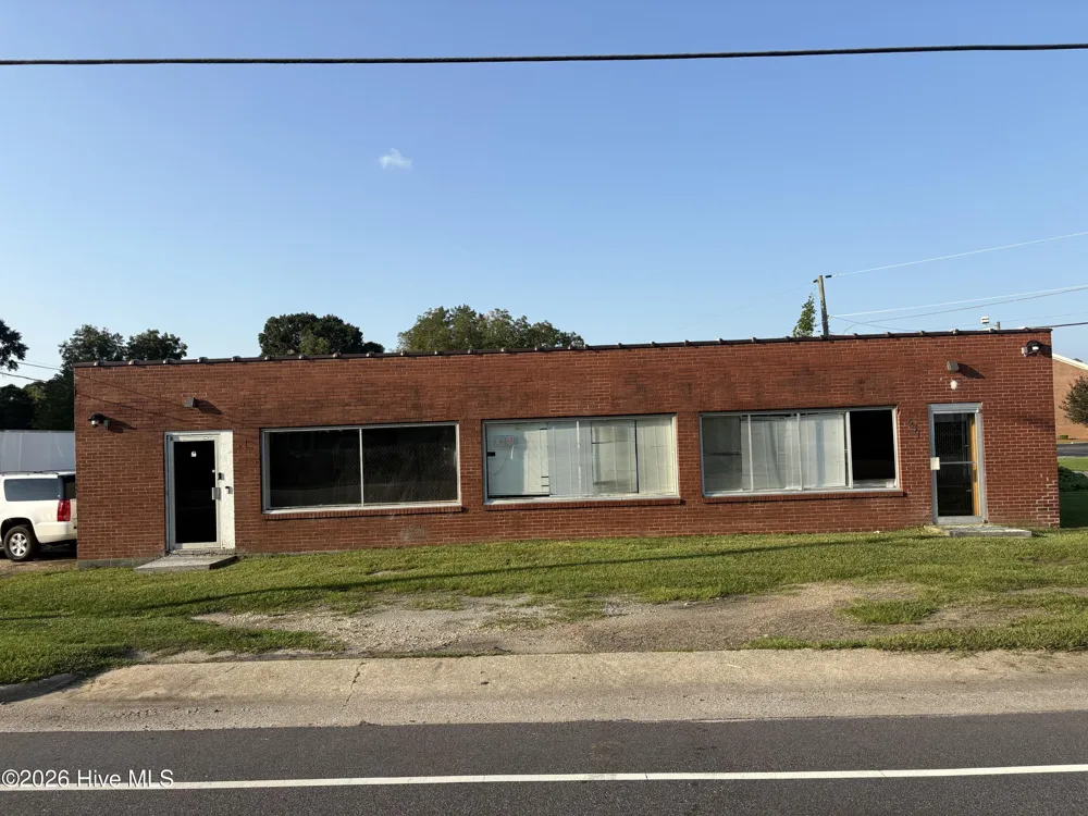 531 E Strawberry Boulevard Chadbourn, NC 28431