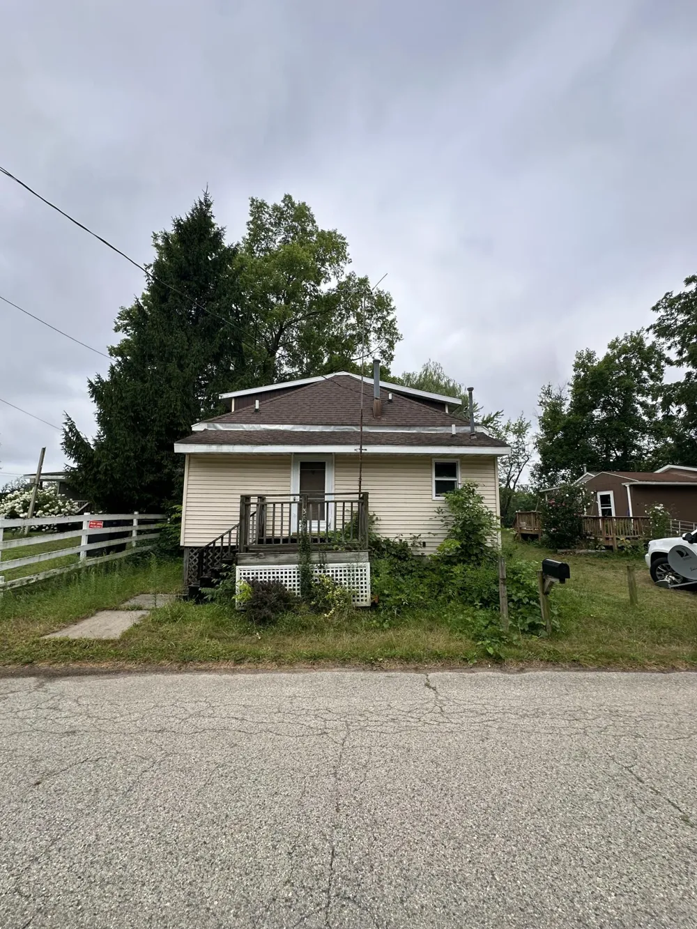 3691 Willow Drive NE #3696 Grand Rapids, MI 49525