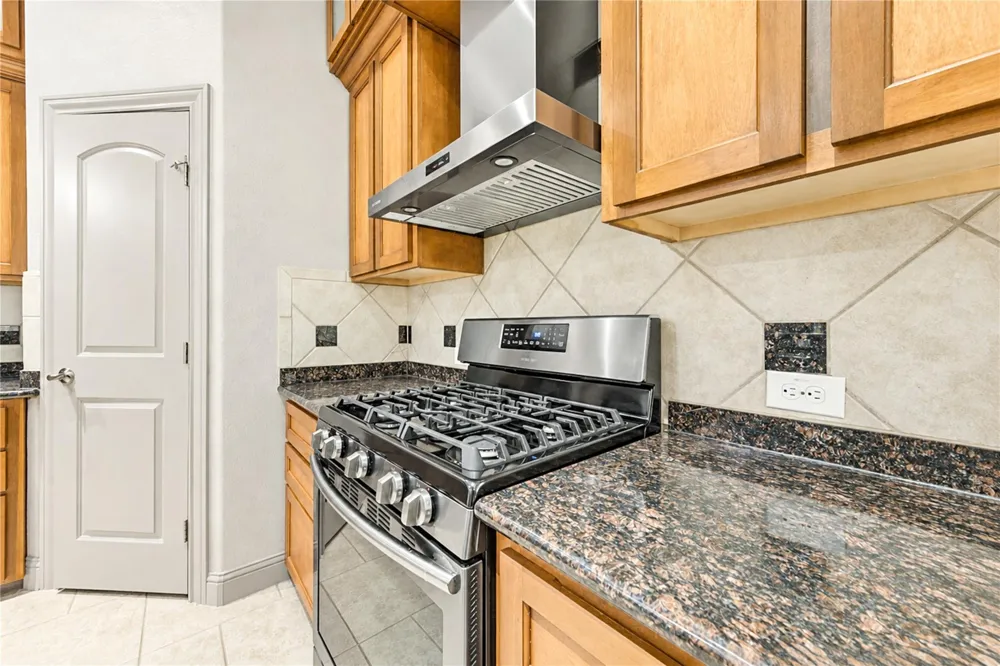 6210 Bristol Path Lane Sugar Land, TX 77479