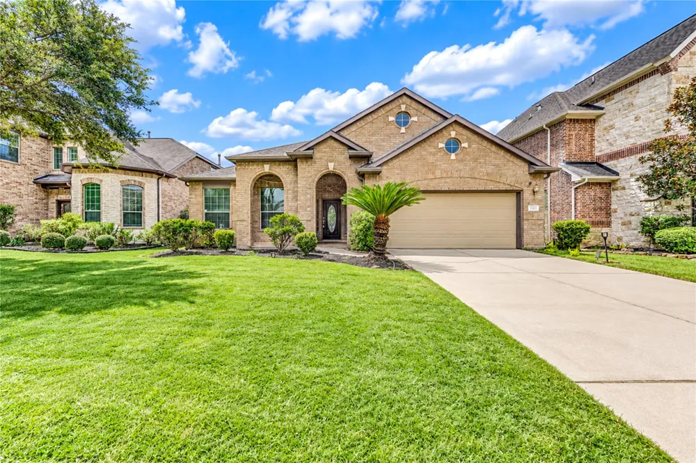 6210 Bristol Path Lane Sugar Land, TX 77479