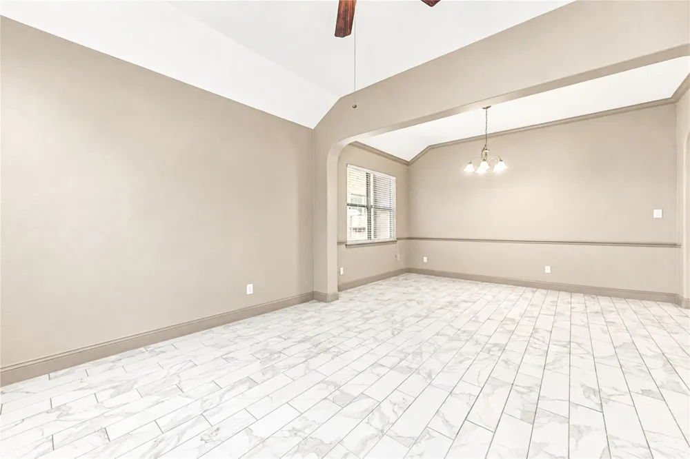 6210 Bristol Path Lane Sugar Land, TX 77479