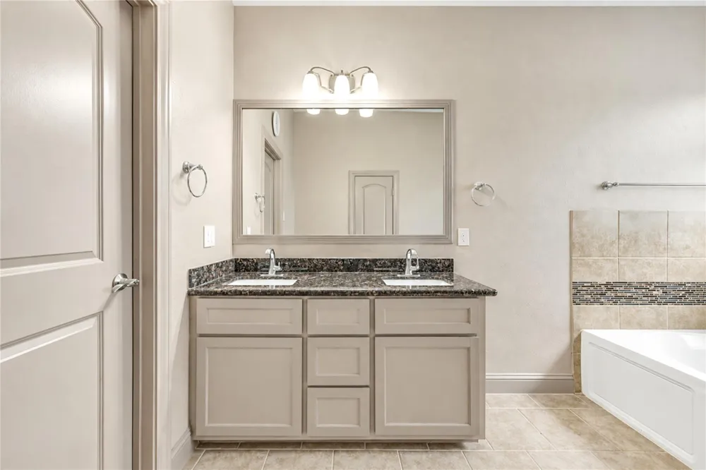 6210 Bristol Path Lane Sugar Land, TX 77479
