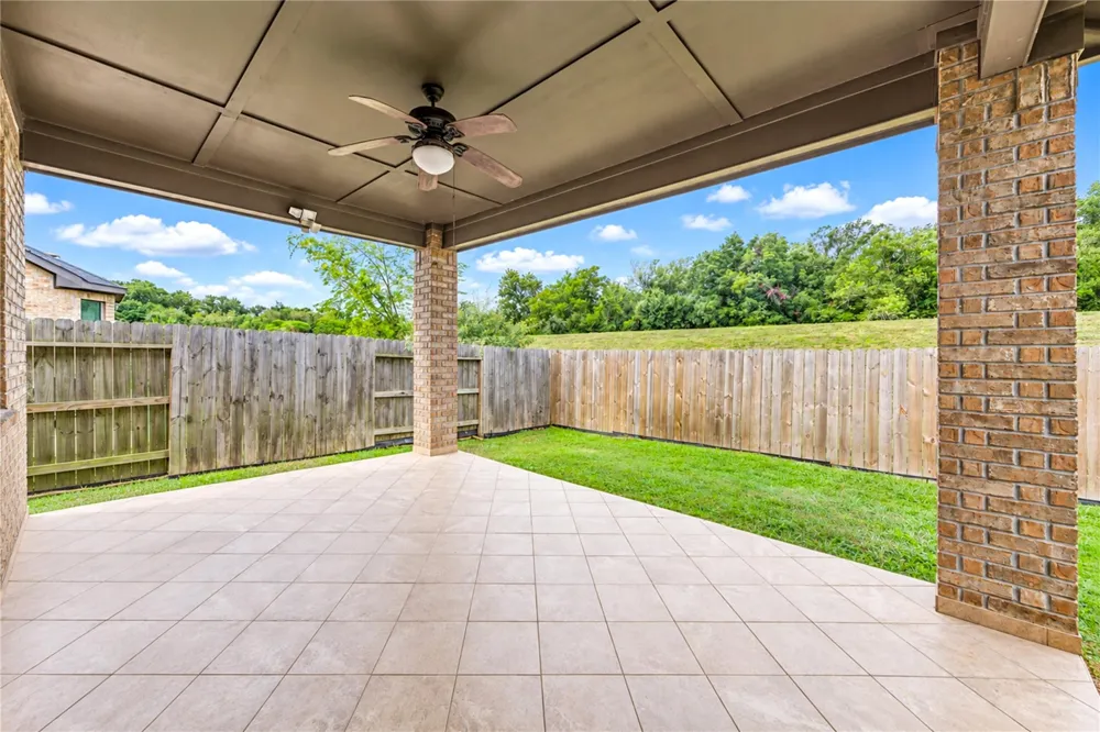 6210 Bristol Path Lane Sugar Land, TX 77479
