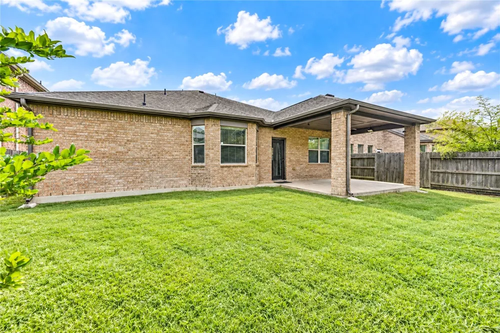 6210 Bristol Path Lane Sugar Land, TX 77479
