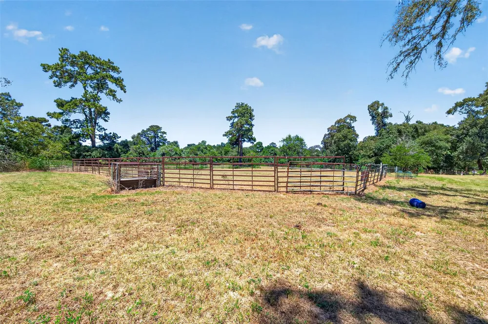 9846 Post Oak Cemetery Road Montgomery, TX 77356
