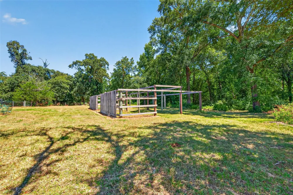 9846 Post Oak Cemetery Road Montgomery, TX 77356