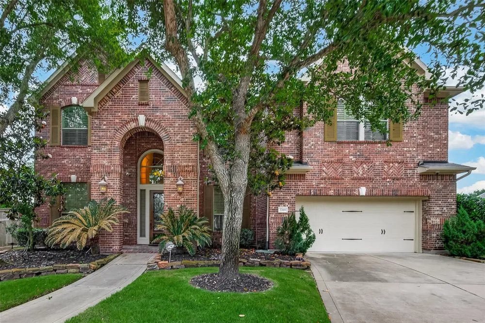 27411 Manor Falls Lane Fulshear, TX 77441
