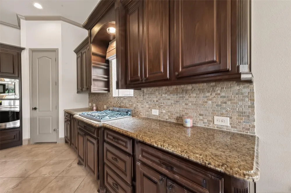 27411 Manor Falls Lane Fulshear, TX 77441
