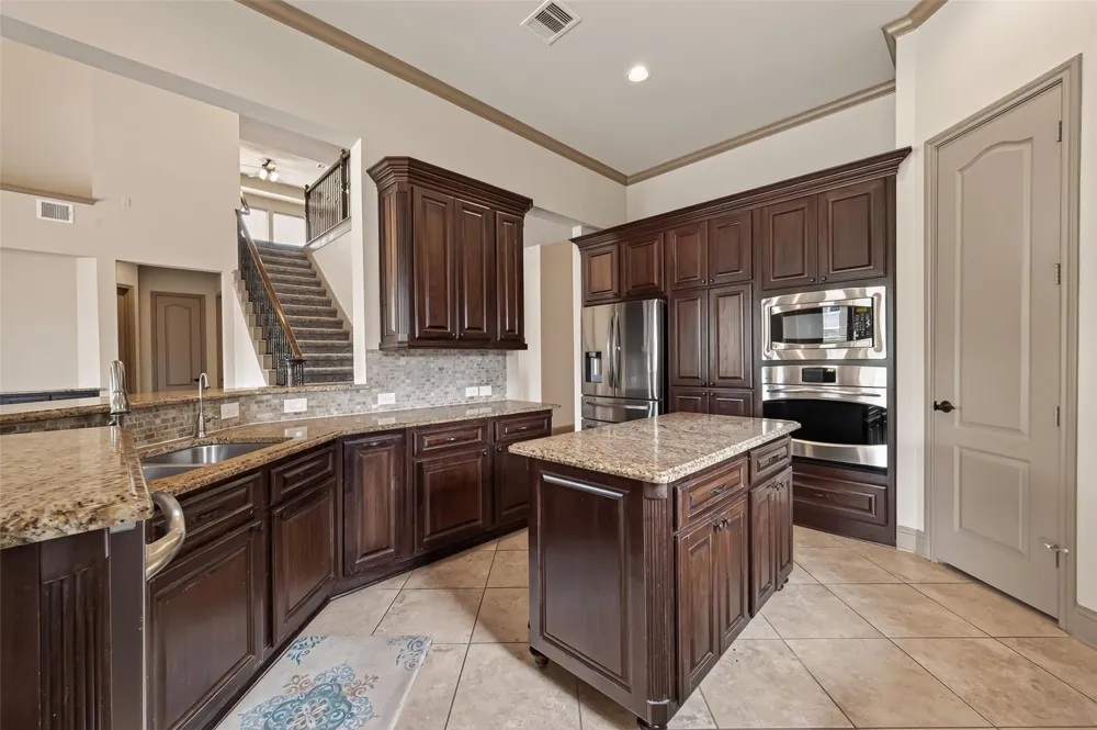 27411 Manor Falls Lane Fulshear, TX 77441