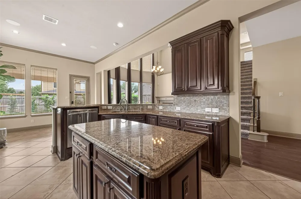 27411 Manor Falls Lane Fulshear, TX 77441