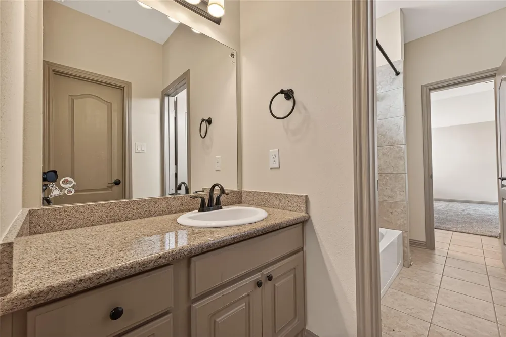 27411 Manor Falls Lane Fulshear, TX 77441