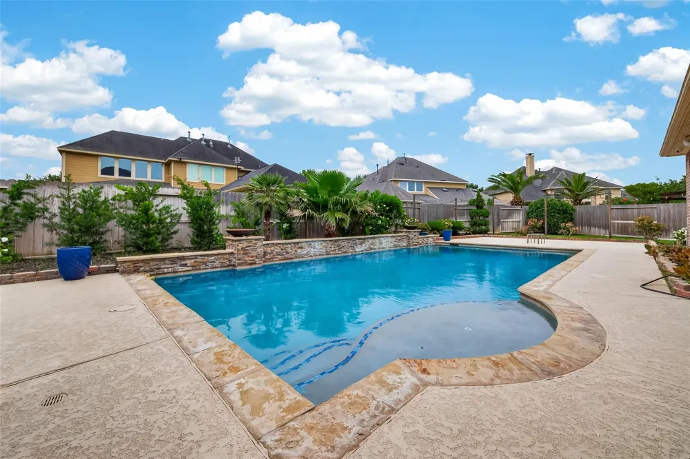 27411 Manor Falls Lane Fulshear, TX 77441