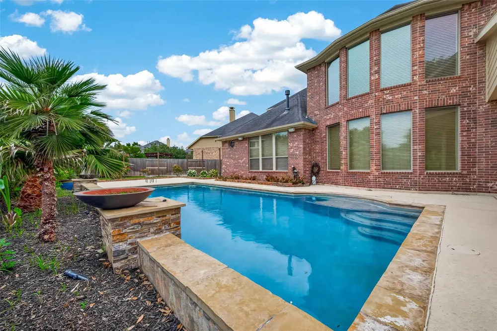 27411 Manor Falls Lane Fulshear, TX 77441