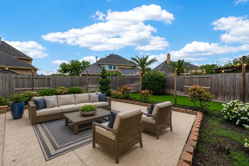 27411 Manor Falls Lane Fulshear, TX 77441