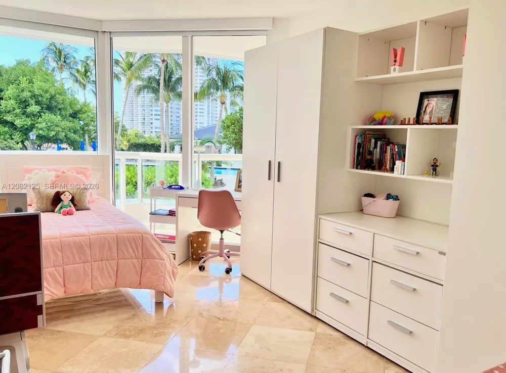 21055 Yacht Club Dr #510 Aventura, FL 33180