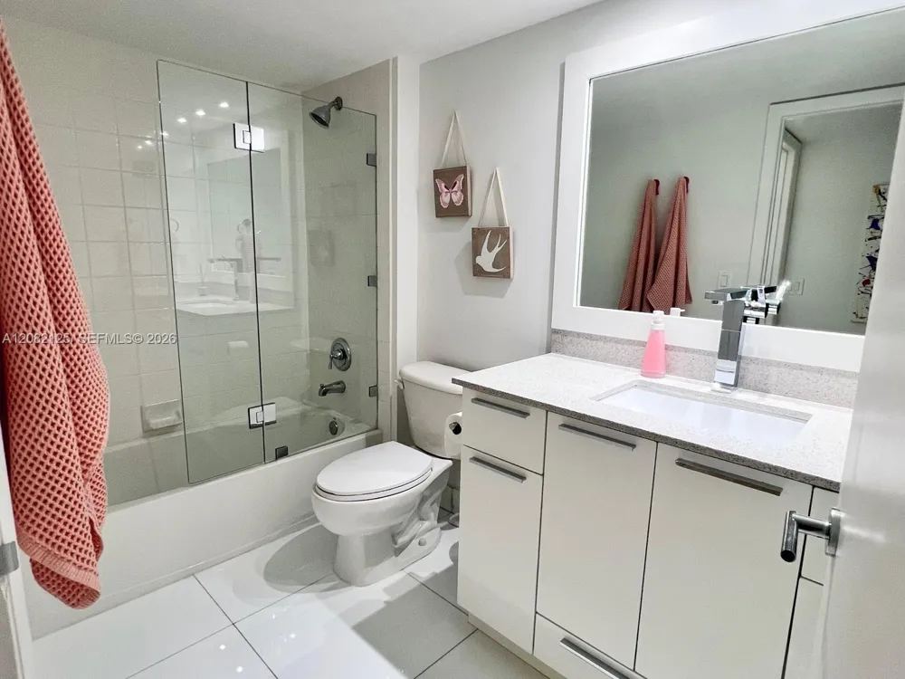 21055 Yacht Club Dr #510 Aventura, FL 33180