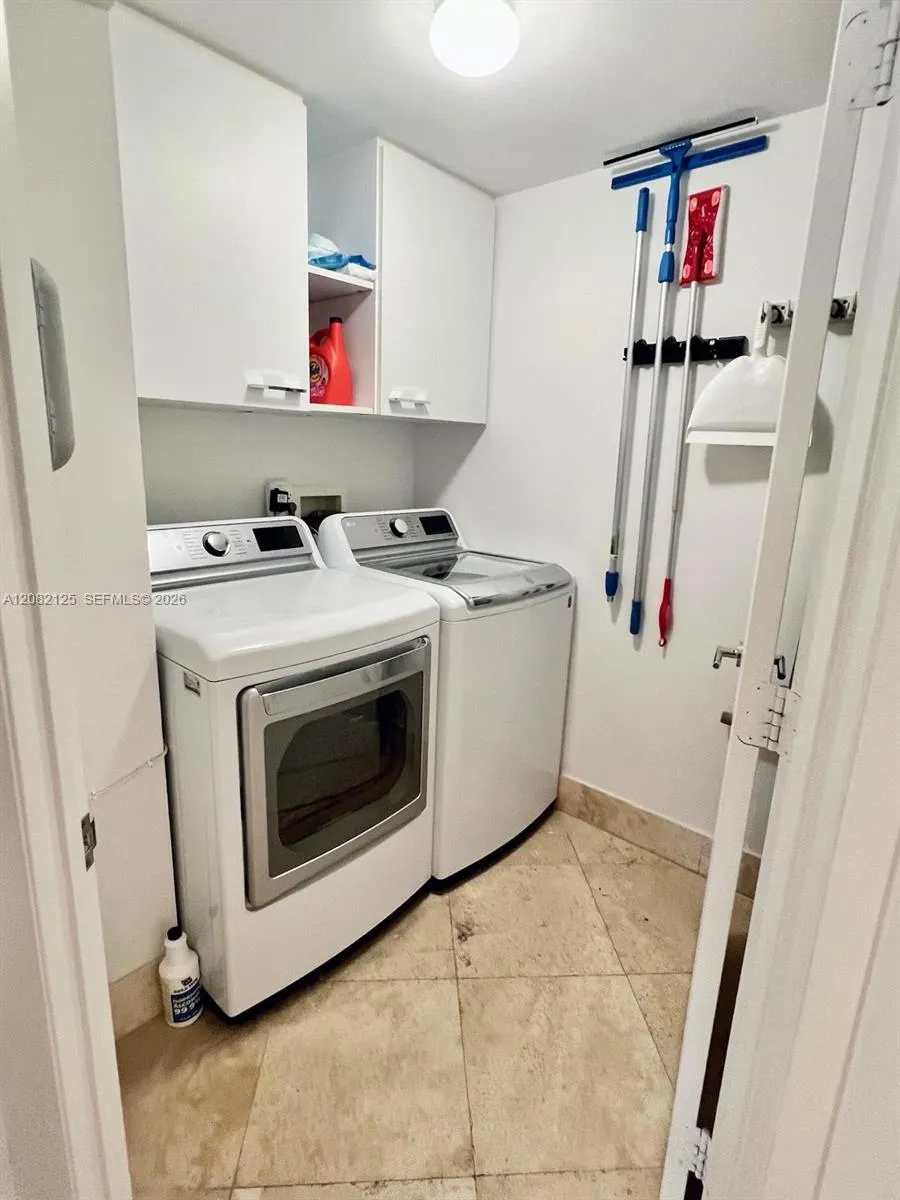 21055 Yacht Club Dr #510 Aventura, FL 33180