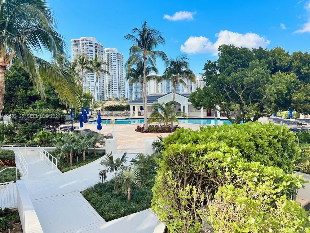 21055 Yacht Club Dr #510 Aventura, FL 33180