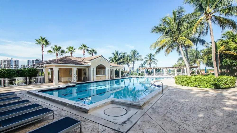 21055 Yacht Club Dr #510 Aventura, FL 33180