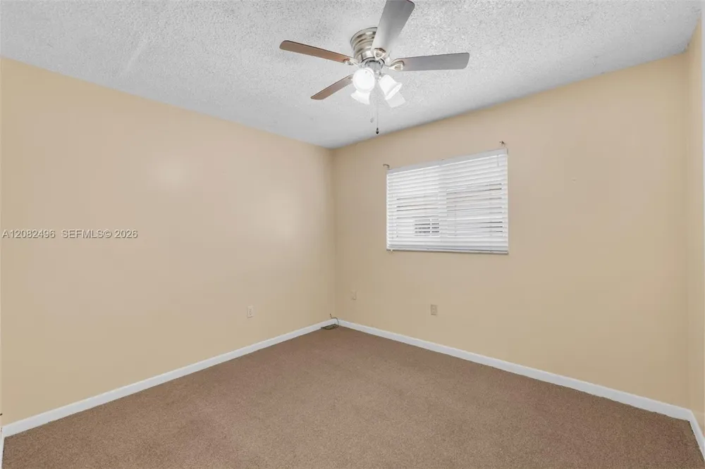 1284 W 44th Pl #3 Hialeah, FL 33012