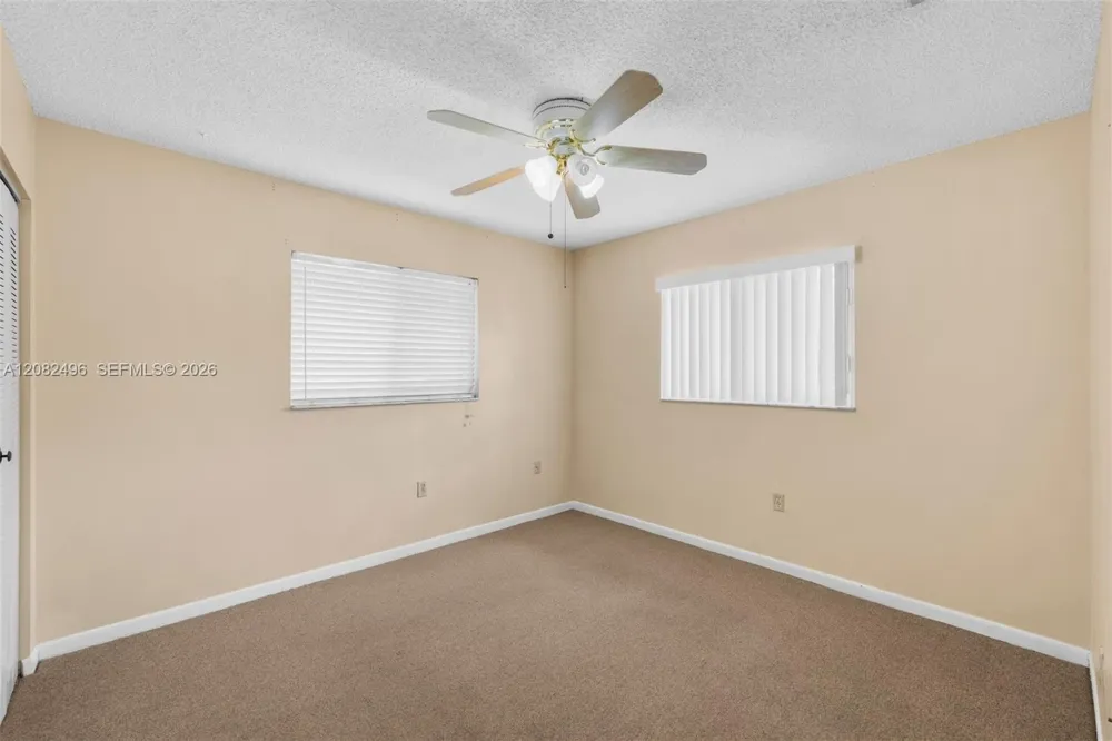 1284 W 44th Pl #3 Hialeah, FL 33012