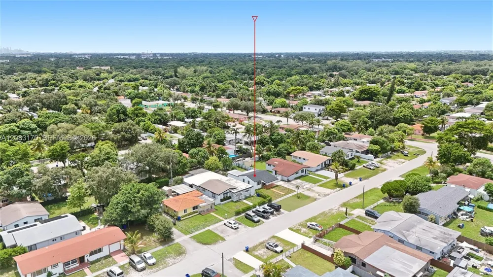 1260 NE 155th St North Miami Beach, FL 33162