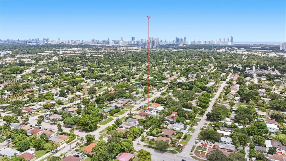 1260 NE 155th St North Miami Beach, FL 33162