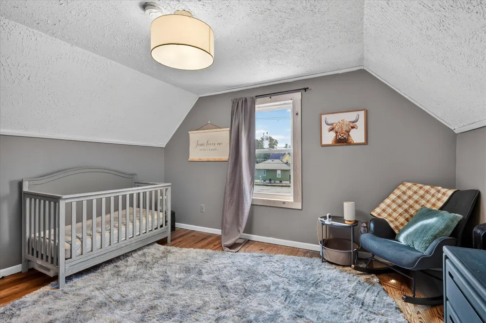 307 W Washington Avenue Zeeland, MI 49464