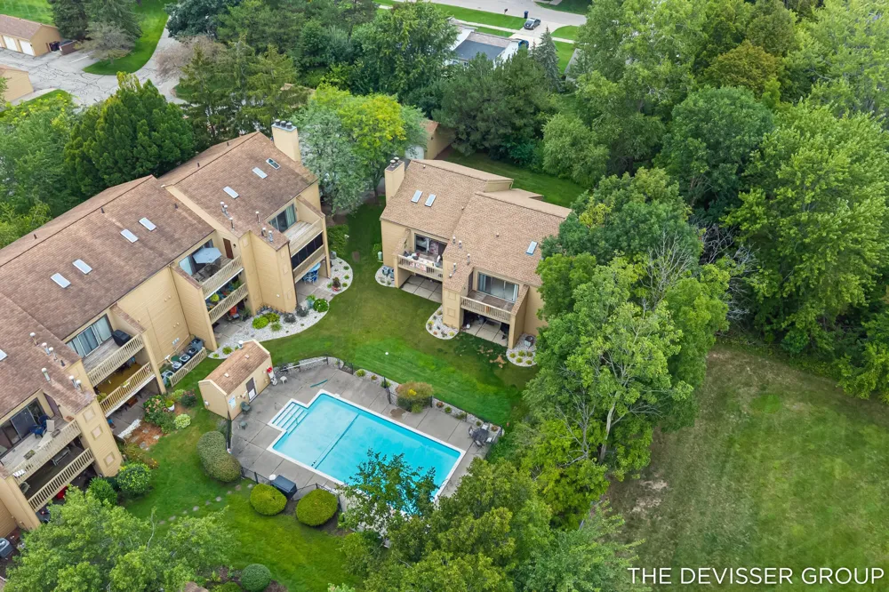 300 Farington Boulevard #3 Holland, MI 49423