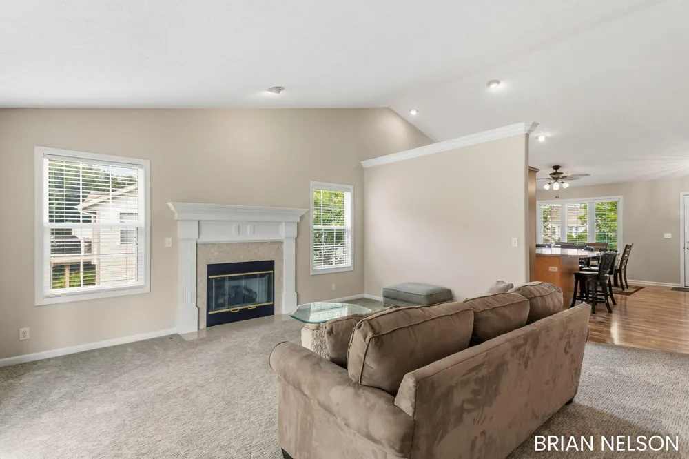 14462 Twin Oaks Street Holland, MI 49424