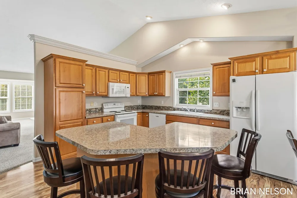 14462 Twin Oaks Street Holland, MI 49424