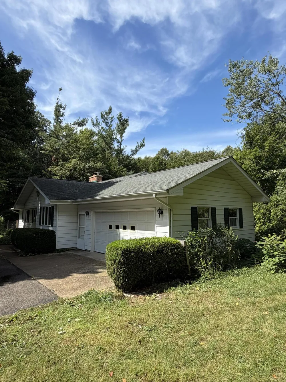 7026 Farr Road Onekama, MI 49675