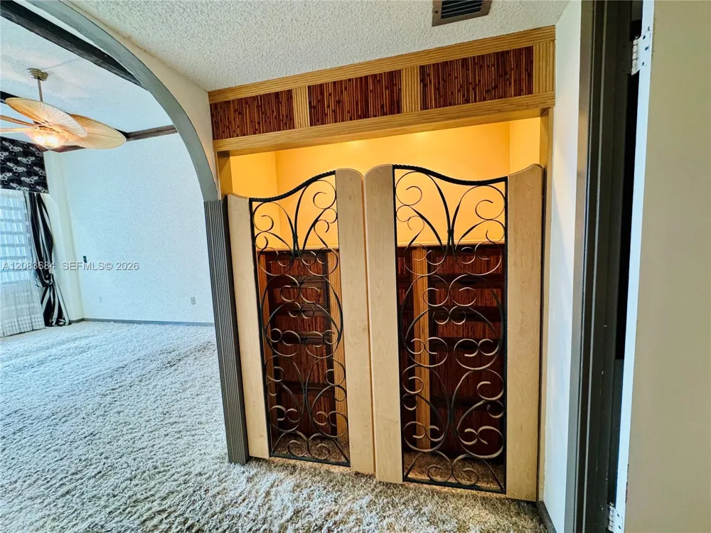 18071 Biscayne Blvd #PH03 & PH04 Aventura, FL 33160